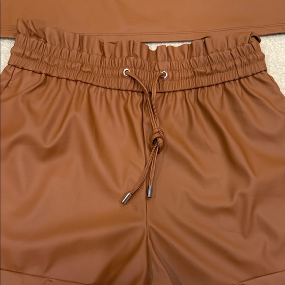 Brown Two-Piece Set - Picture 2 of 8